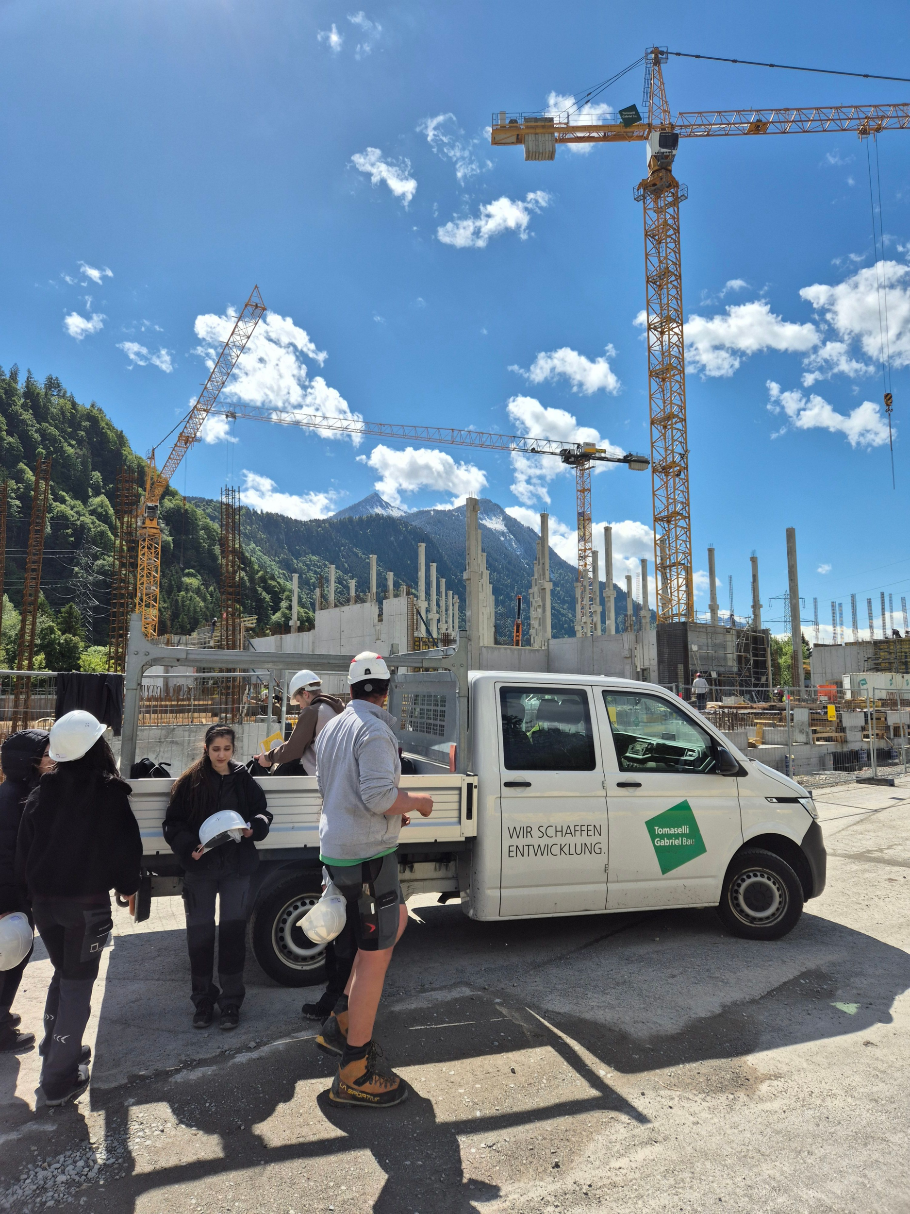 Einblicke in die Praxis auf unserer Baustelle in Nüziders4