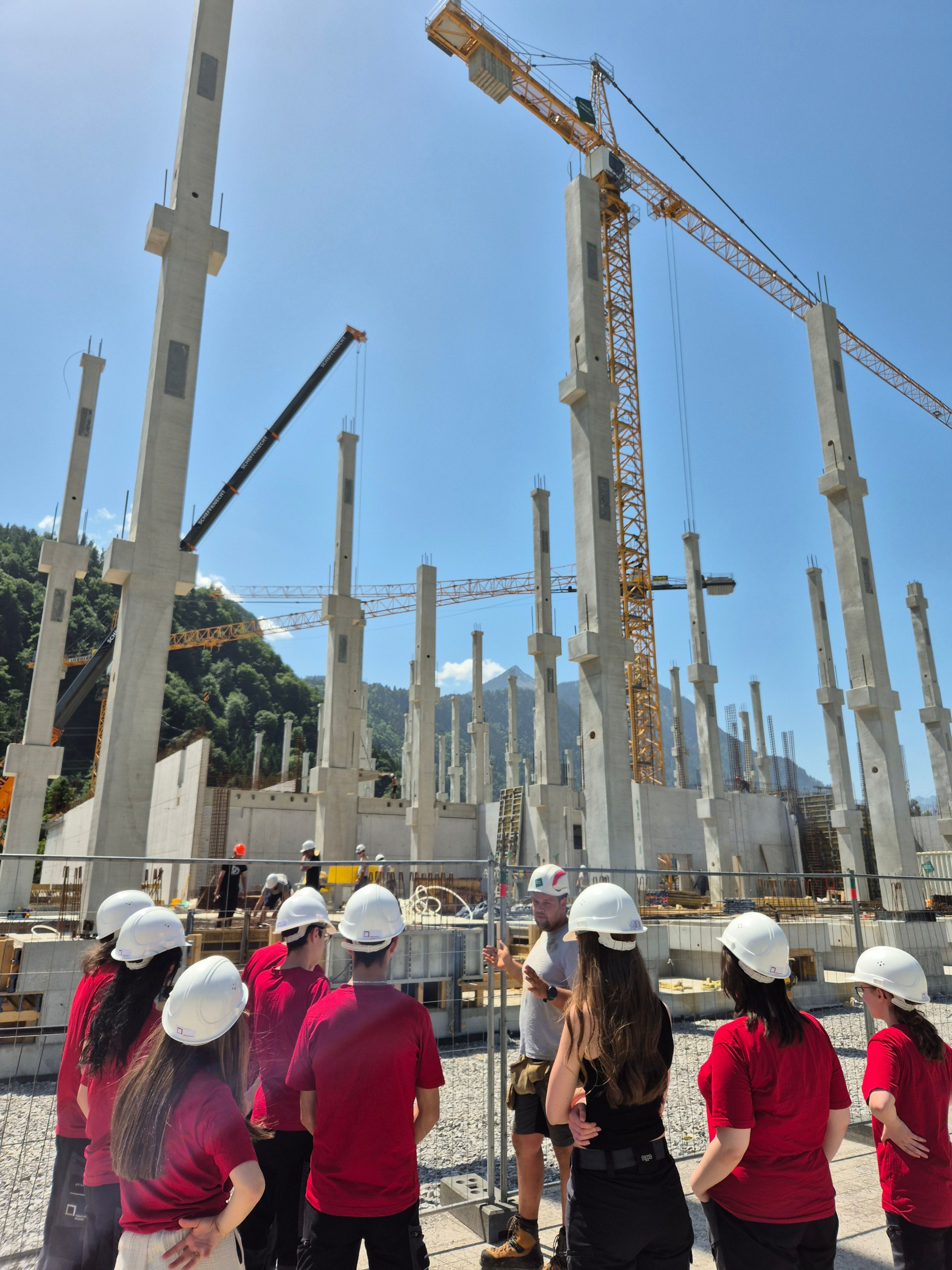 Einblicke in die Praxis auf unserer Baustelle in Nüziders5